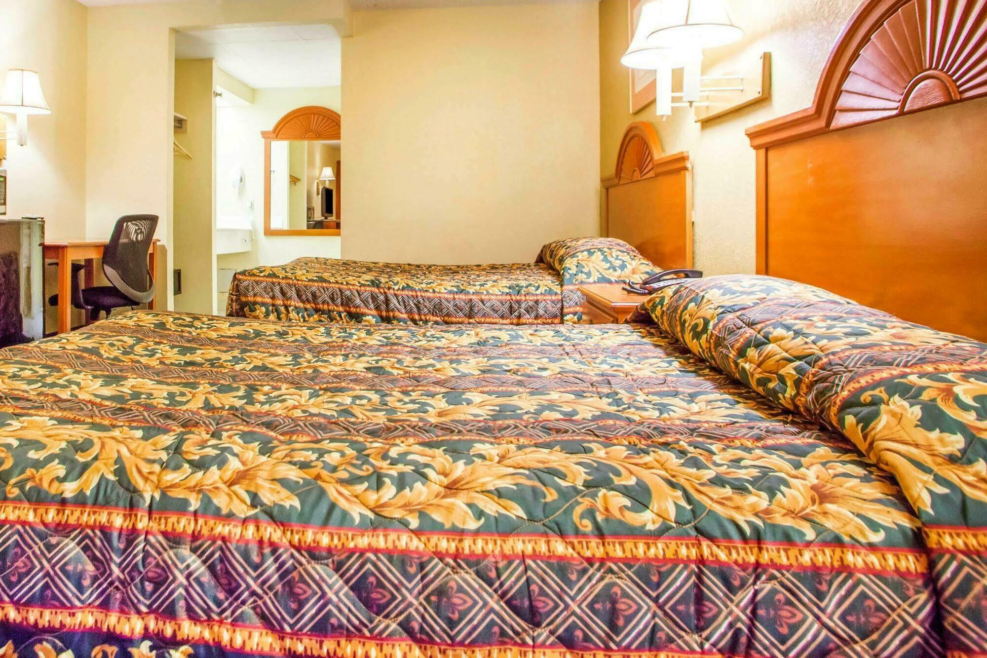 Rodeway Inn Mount Laurel Hwy 73 Zewnętrze zdjęcie